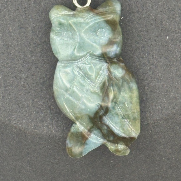 Ocean Jasper Owl Pendant Necklace on Silver Copper Chain - Picture 6 of 14